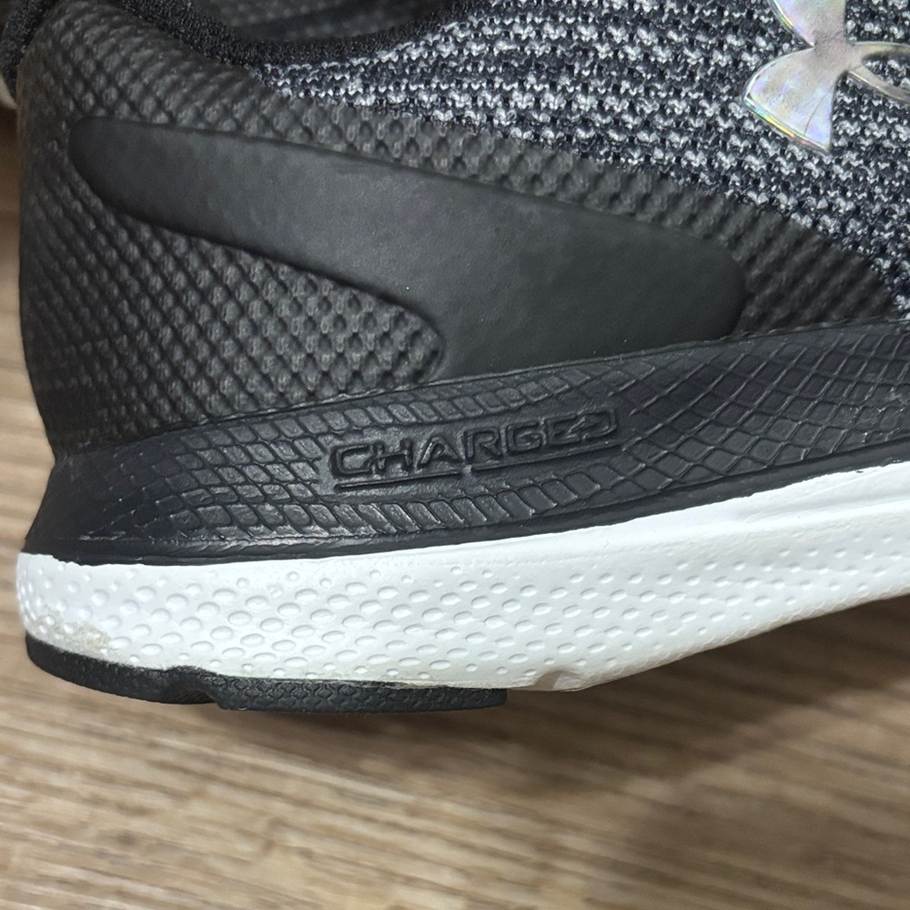 Under Armour Women's Black and Gray Athletic Shoes - Picture 3 of 4